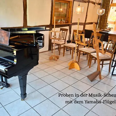 Fachwerk-villa Fuer 10 Mit Pool, Sauna, Fluegel, Kamin Casa vacanze
